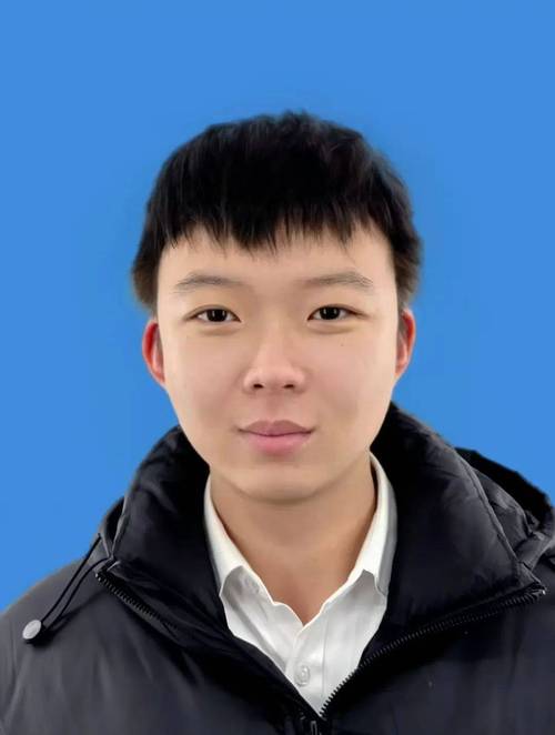 潘时刘童李若希科技创新部科技创新部负责人齐瑞泽科技创新部工作人员